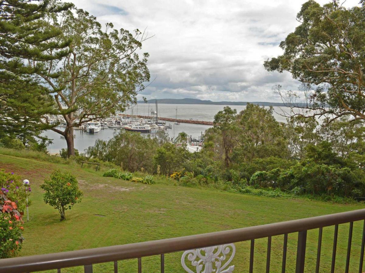 Sailfish, 3,46 Magnus Street - Unit With Stunning Water Views And Close To Town Nelson Bay Exterior photo