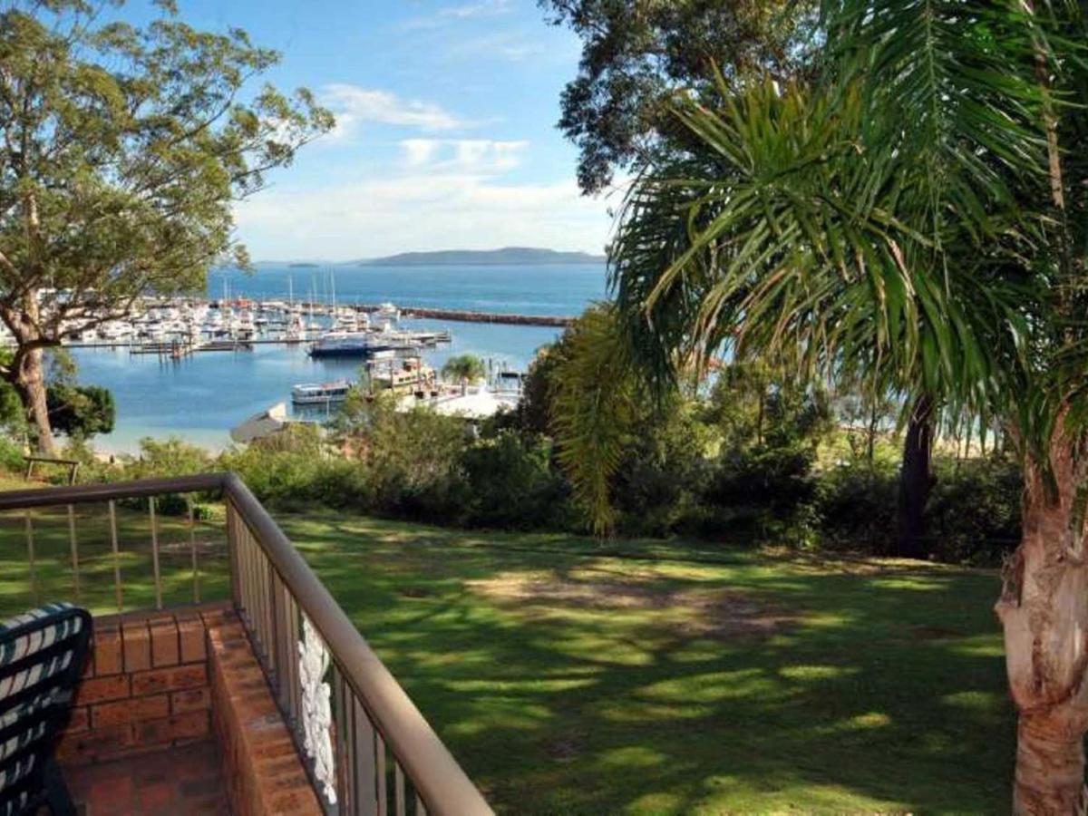 Sailfish, 3,46 Magnus Street - Unit With Stunning Water Views And Close To Town Nelson Bay Exterior photo